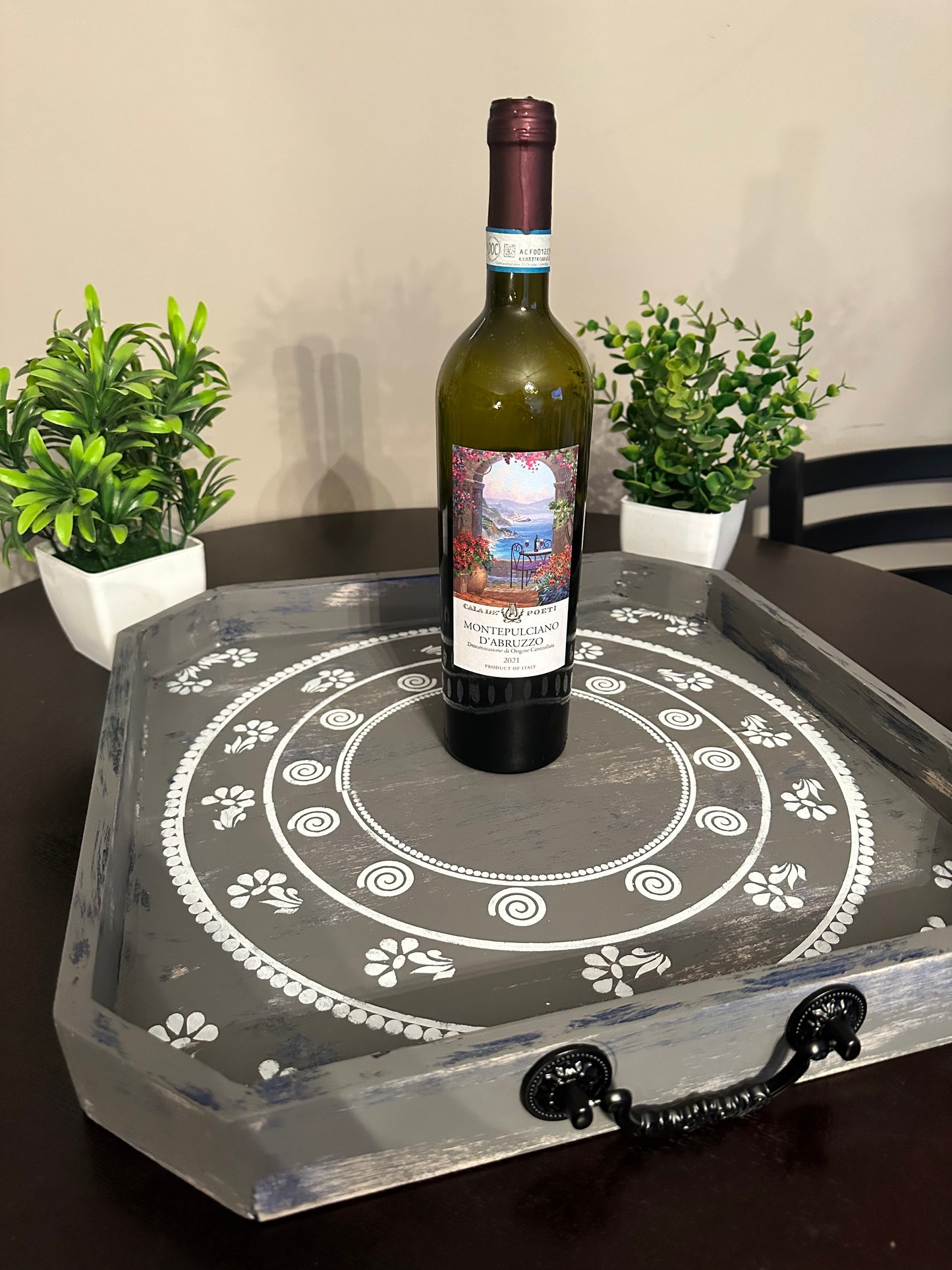 Beveled Farmhouse Tray