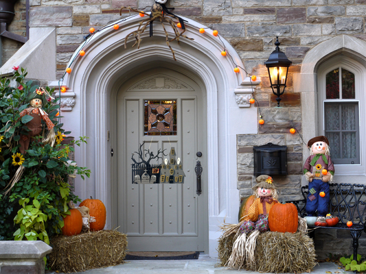 Haunted House Door Hanger