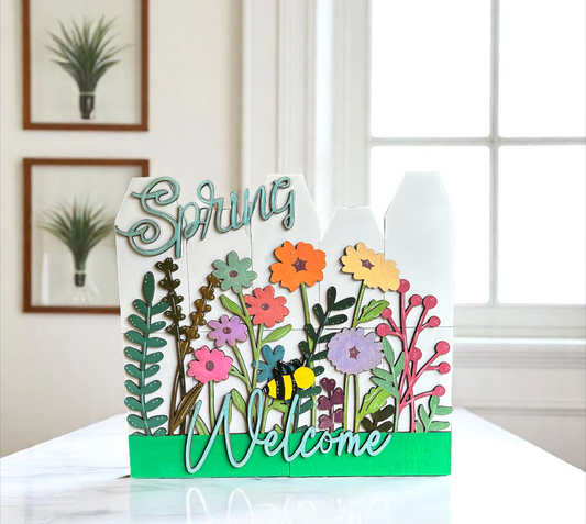 Spring Welcome fence sign