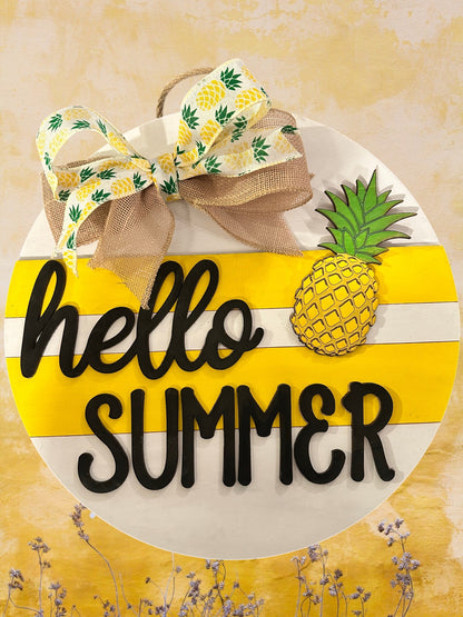 Hello Summer with Pineapple Sign