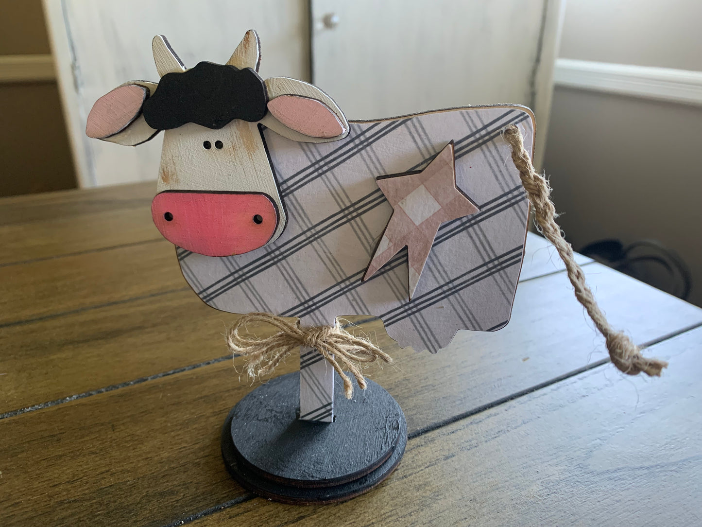Set of 3 Standing cows